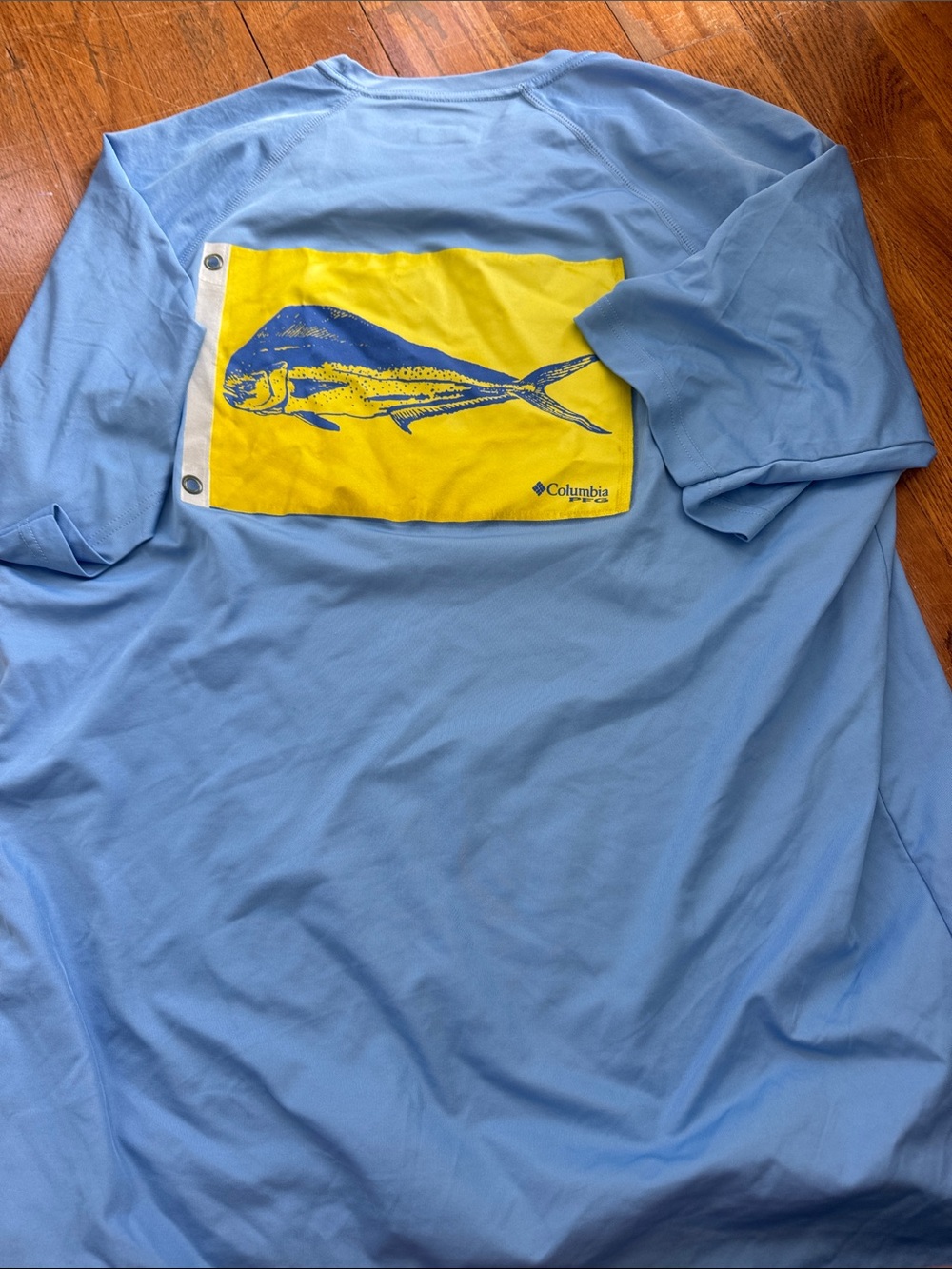 Columbia Light Blue Short-Sleeve Performance Shirt with Yellow Fish Patch
